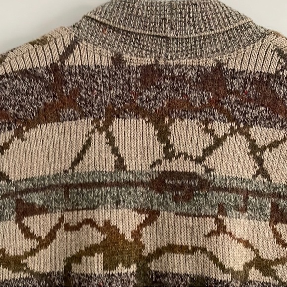 Vintage 80s Beige Patterned Sweater Vest - Picture 5 of 6